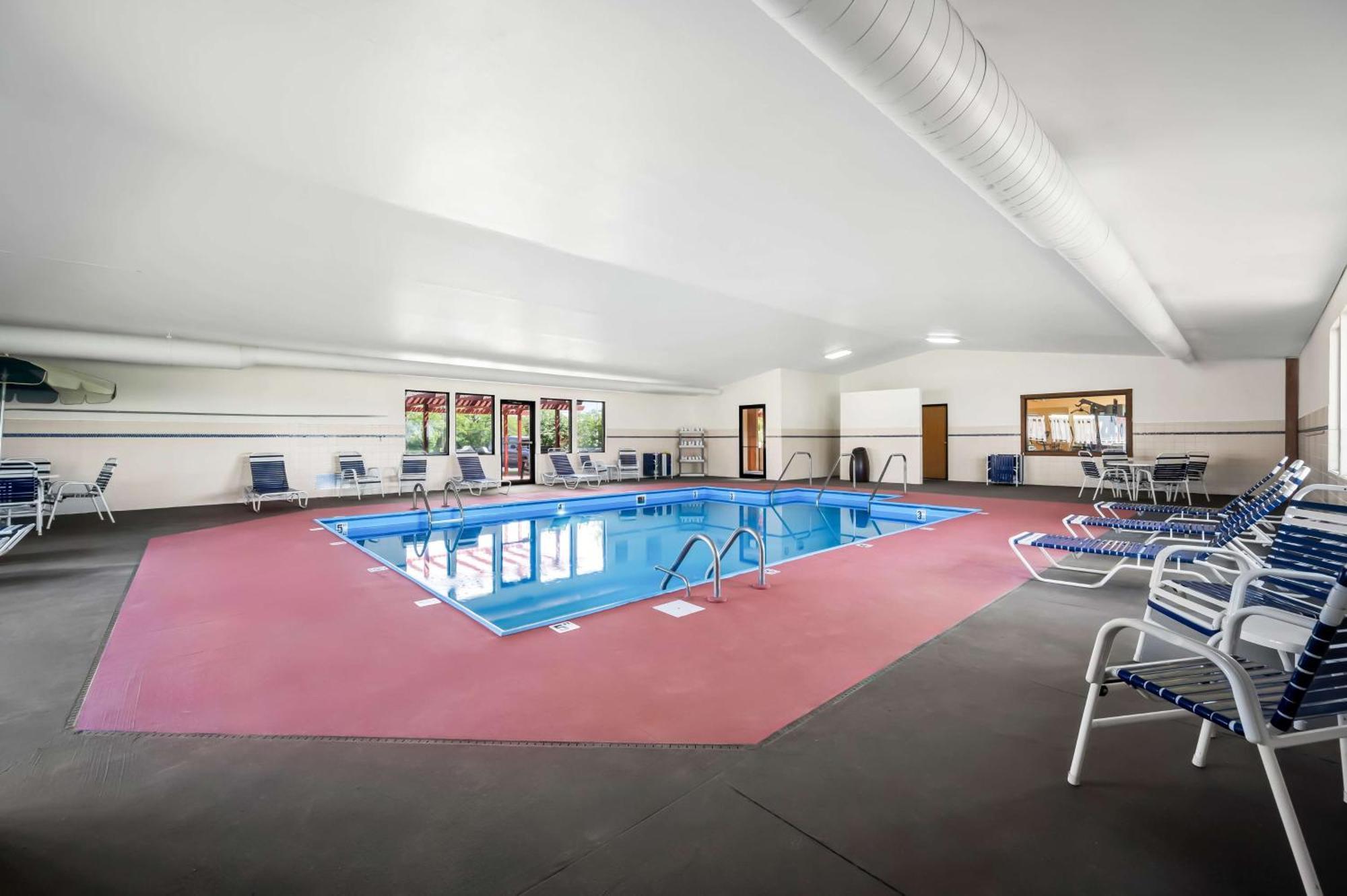 Best Western Annawan Inn Екстер'єр фото
